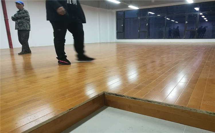 指接板體育運(yùn)動(dòng)地板廠家報(bào)價(jià)表