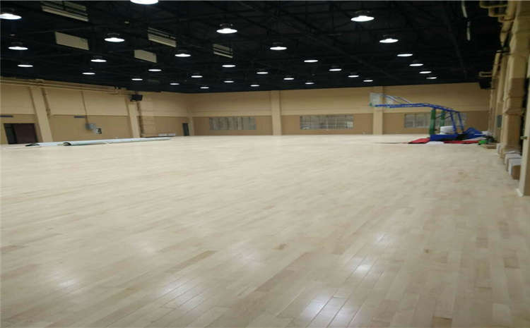 學(xué)校體育館木地板一平米價(jià)格