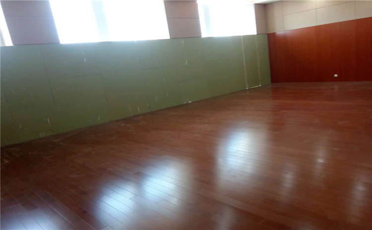 體育館實(shí)木運(yùn)動(dòng)地板