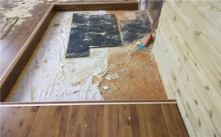 24厚運(yùn)動體育地板結(jié)構(gòu)