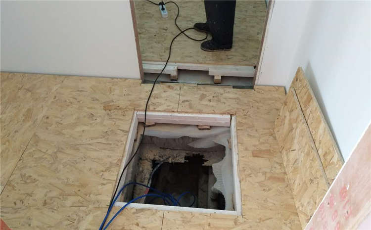 柞木籃球場(chǎng)地木地板一般多少錢?