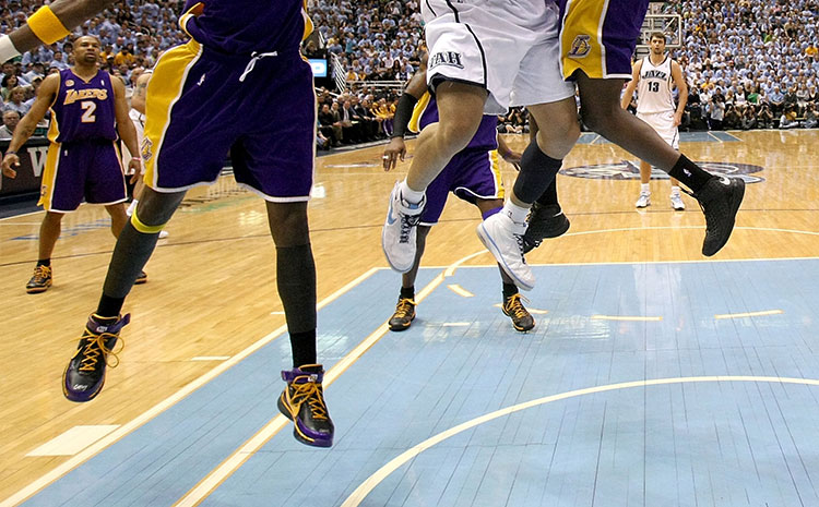 指接板舞臺(tái)實(shí)木地板價(jià)格是多少錢?