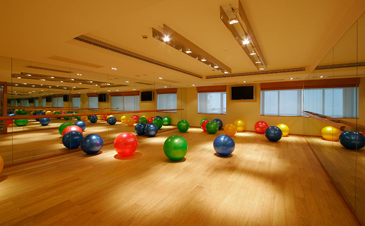 24厚實(shí)木運(yùn)動(dòng)地板哪個(gè)牌子好？