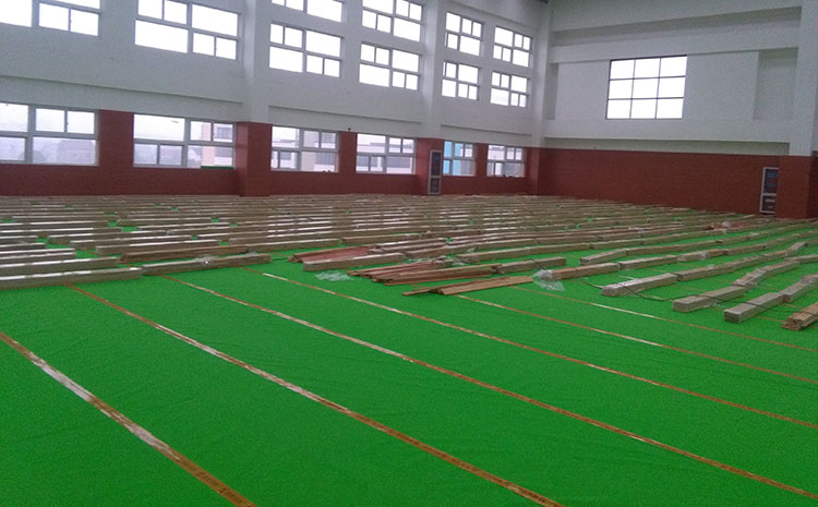 楓樺木體育館實木地板板式龍骨結(jié)構(gòu)