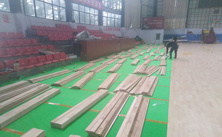 指接板運(yùn)動(dòng)體育地板多少錢一平米?