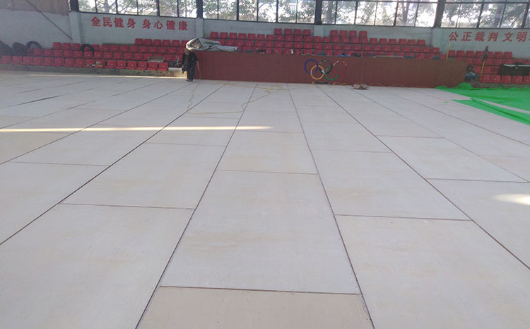 專(zhuān)用舞蹈房木地板打磨翻新