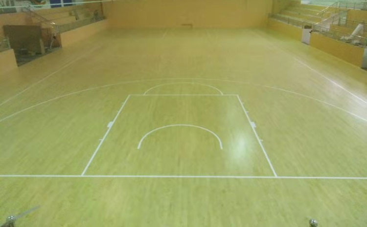 怎么翻新？學(xué)校體育館木地板