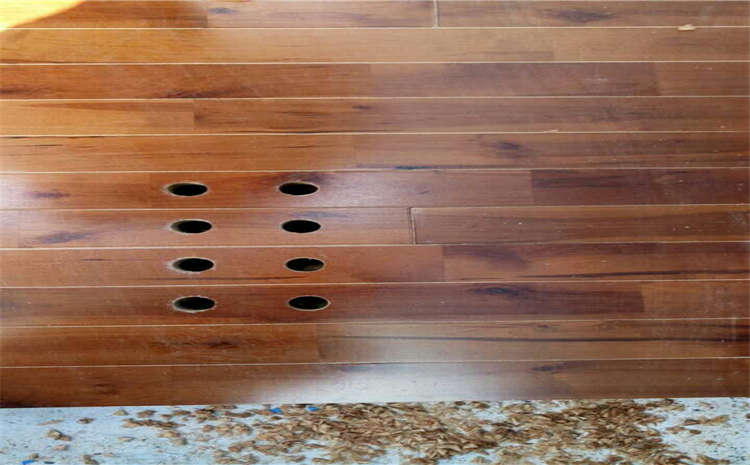 松木體育運動地板主輔龍骨結(jié)構(gòu)