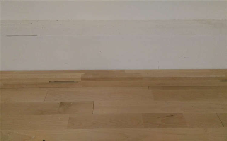 橡膠木籃球場(chǎng)實(shí)木地板廠家去哪找？