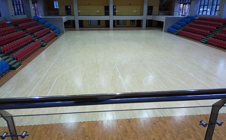 橡膠木舞臺運動木地板廠家去哪找？