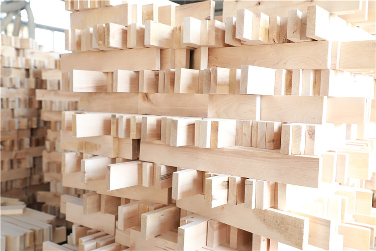 實(shí)木運(yùn)動(dòng)地板工廠