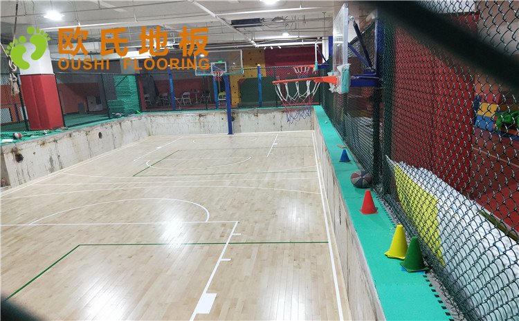 北京個(gè)人室內(nèi)籃球館木地板圖片