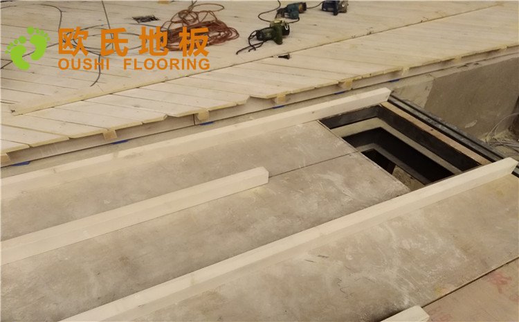 河北廊坊益田同文學(xué)校舞臺(tái)木地板項(xiàng)目-歐氏實(shí)木運(yùn)動(dòng)地板