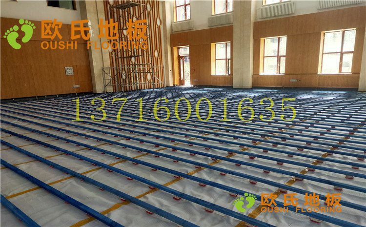 黑龍江雙鴨山籃球館實(shí)木運(yùn)動(dòng)地板案例